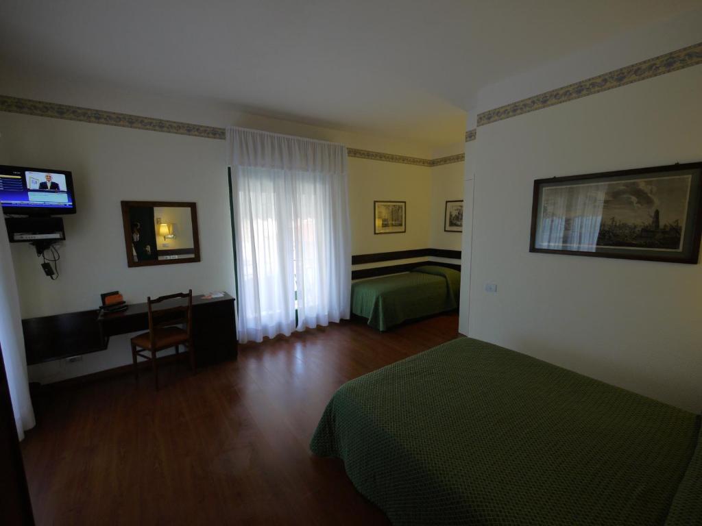 Piccadilly 3* Lido di Camaiore