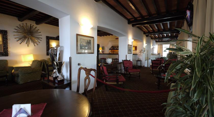 Piccadilly Hotel 3*